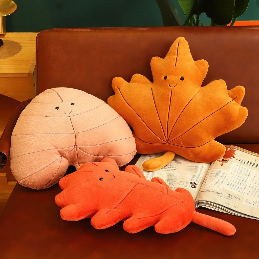 Feuilles d'automne en peluche mignonnes