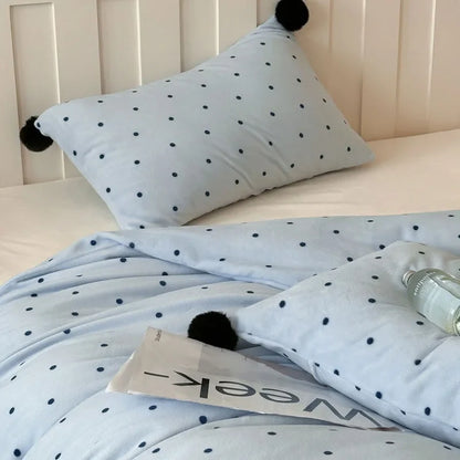 Plush Polka Dot Pom Pom Velvet Bedding Set