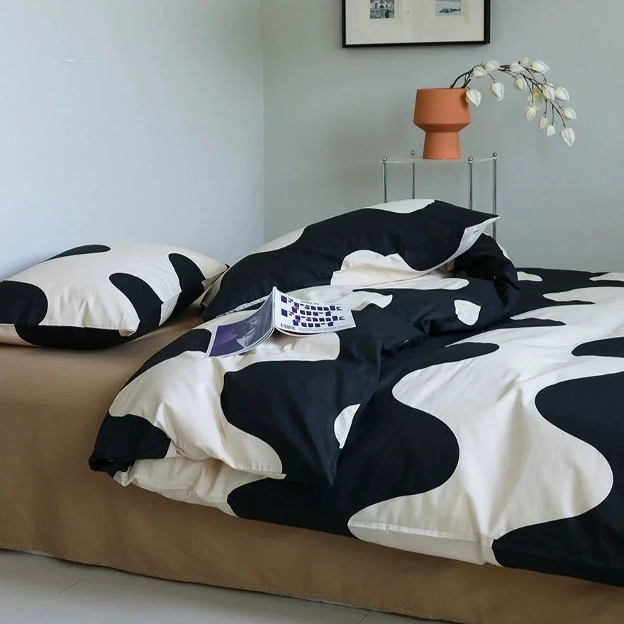 Smooth Wavy Abstract Cotton Bedding Set