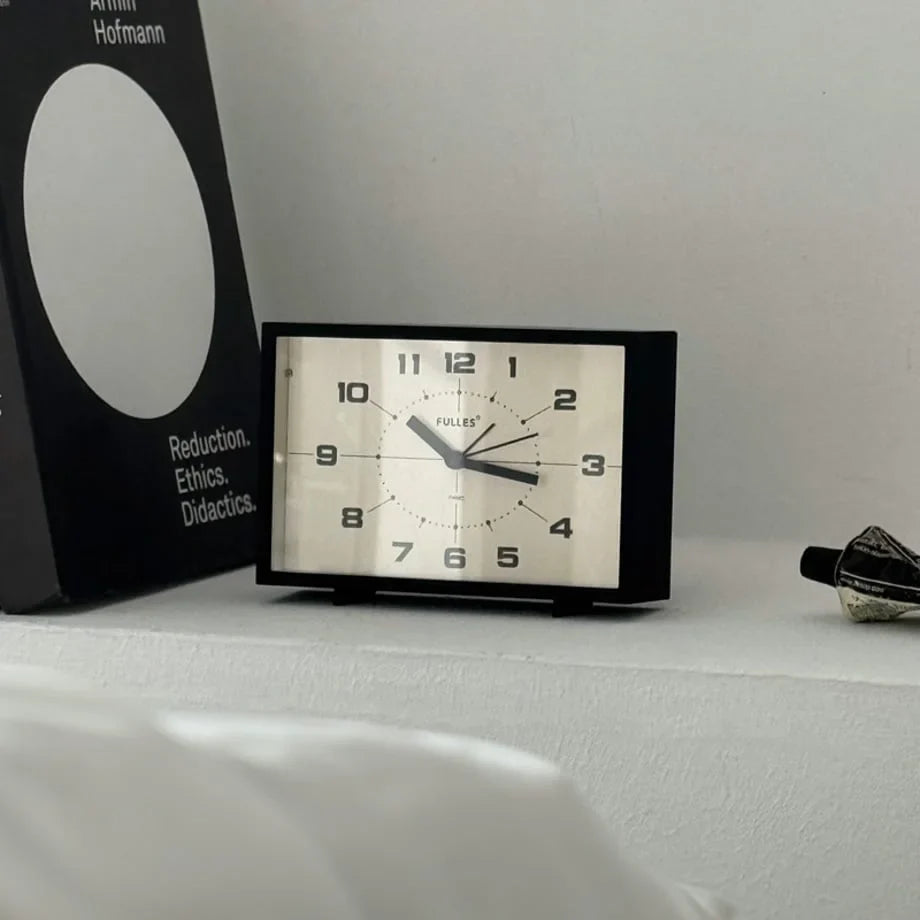 Matte Retro Analog ABS Table Clock