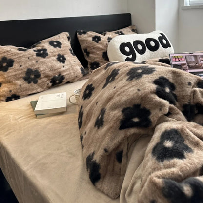 Plush Retro Floral Flannel Fleece Bedding Set