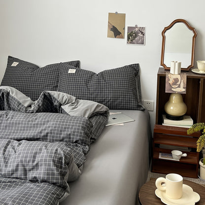 Minimalist Grey Grid Bedding Set
