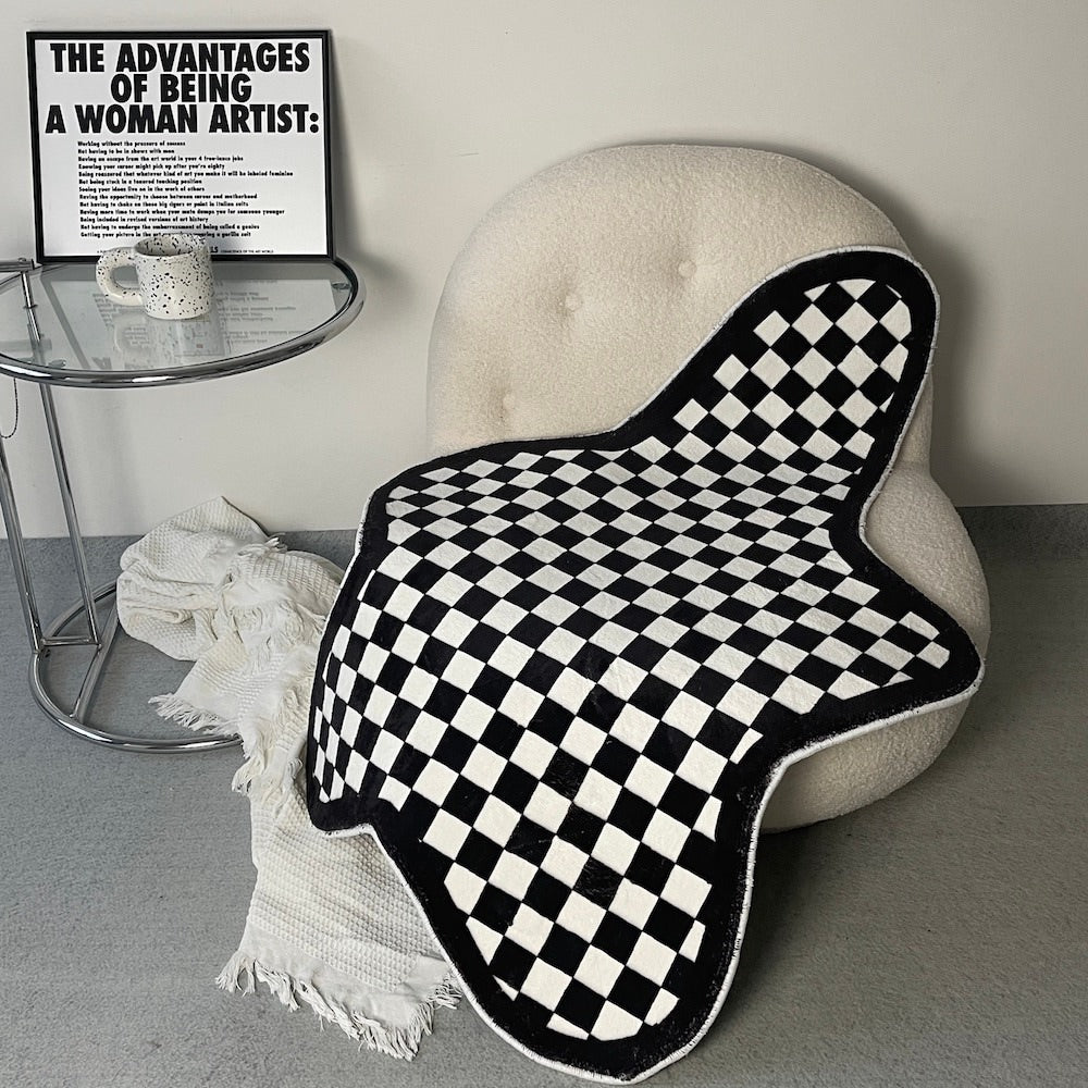 Irregular Blob Checkered Accent Rug