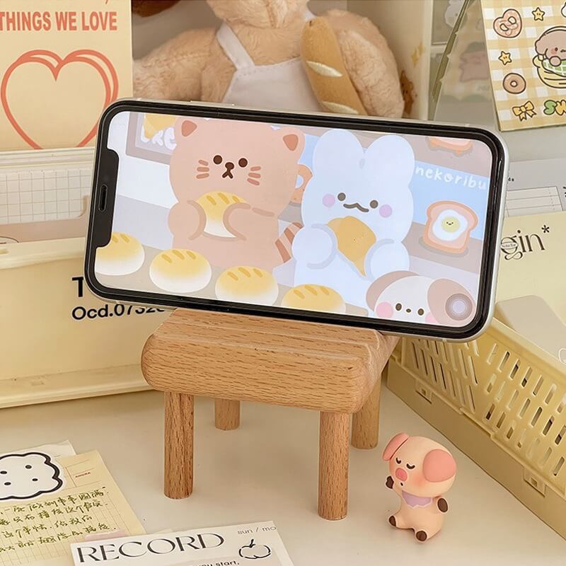 Kawaii Chair Phone Stand