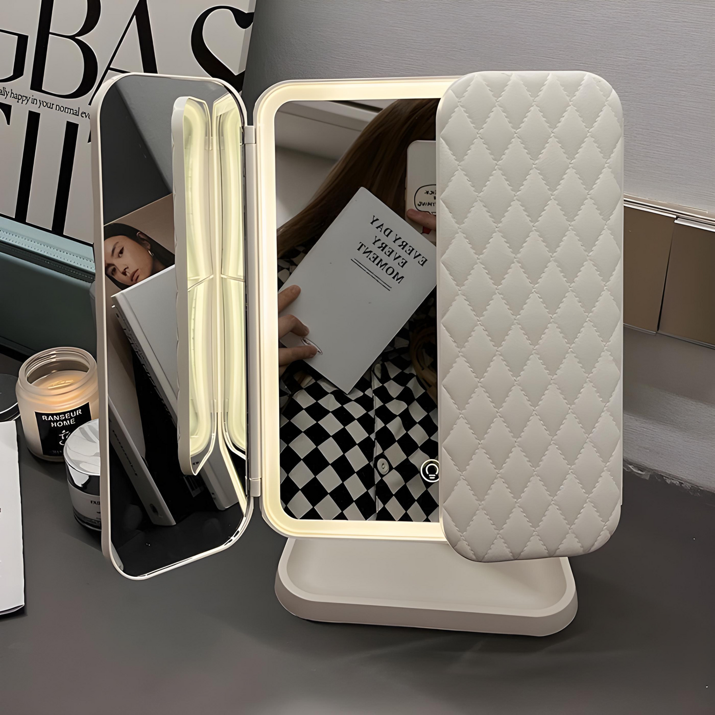 Miroir de coiffeuse éclairé