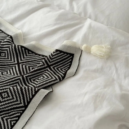 Minimal Nordic Diamond Knit Fleece Throw Blanket