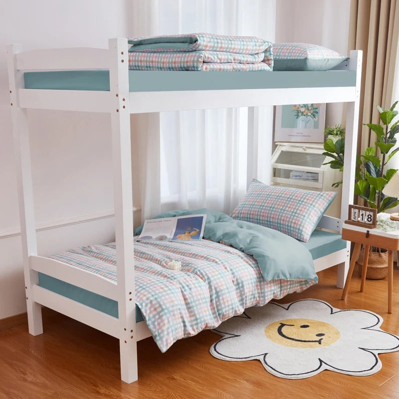 Juego de cama para dormitorio a cuadros en azul pastel