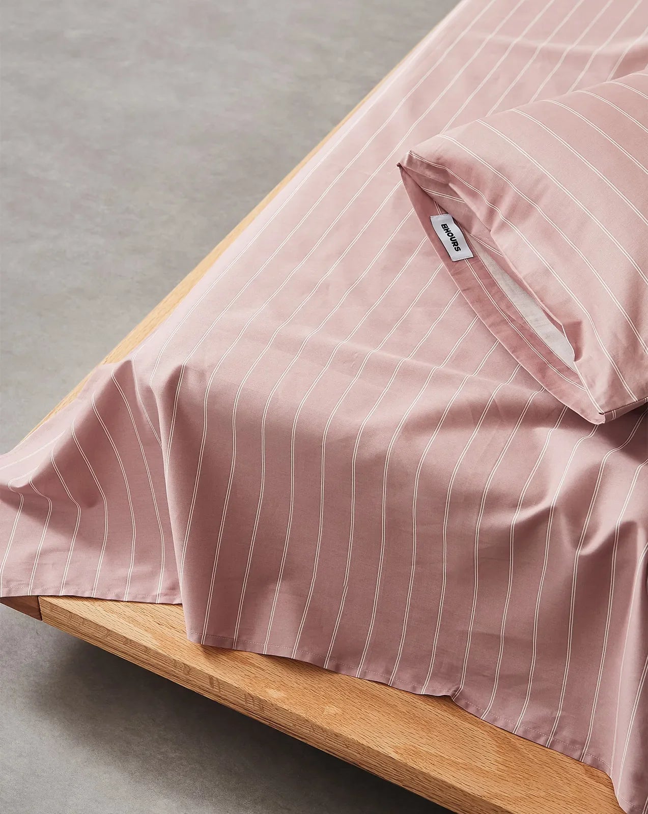 Minimalist Pinstripe Cotton Sheet Set