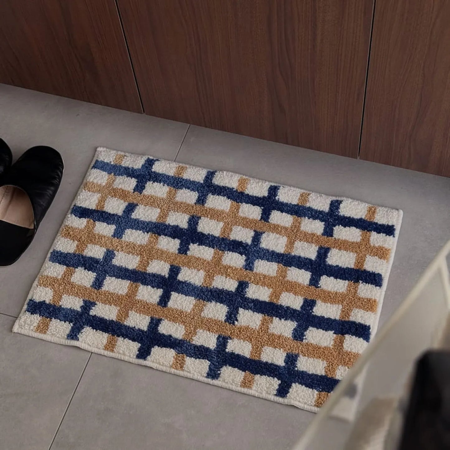 Modern Navy & Tan Grid Plush Accent Rug