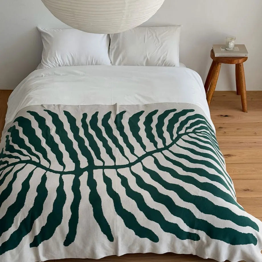 Modern Organic Leaf Pattern Flannel Fleece Throw Blanket