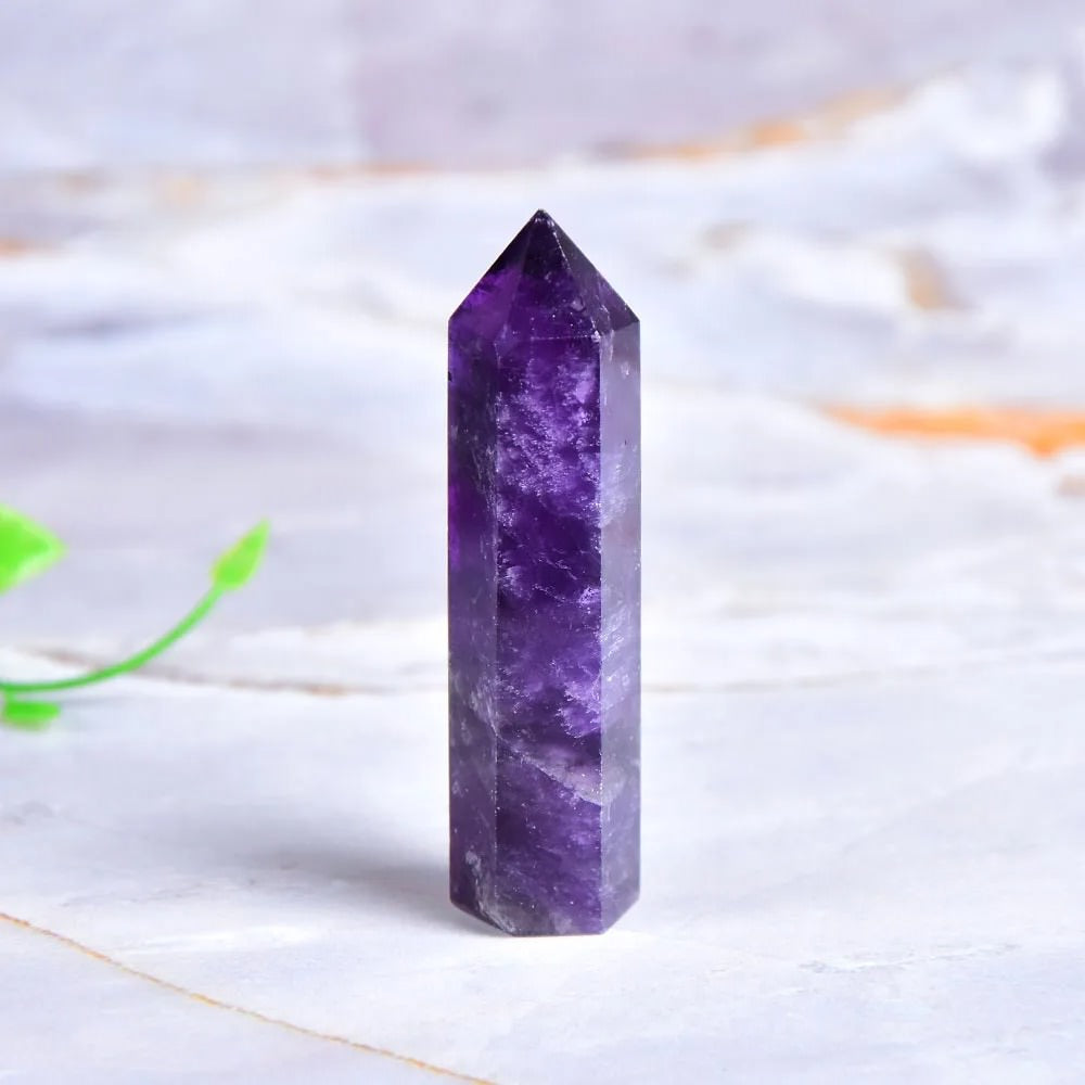 Natürlicher Amethyst-Kristallturm