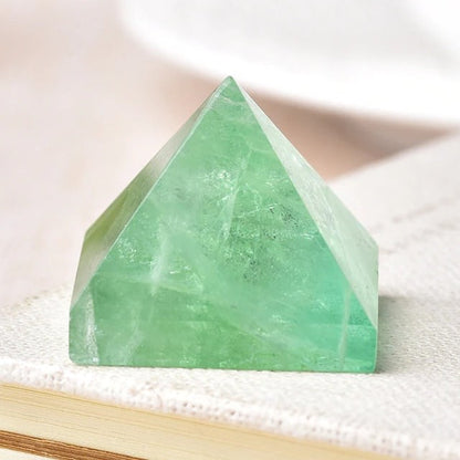 Natural Crystal Pyramid AESTHETIC_Fairycore AESTHETIC_Witchcore SUB CATEGORY_Desk Accessories