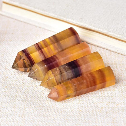 Tour de cristal de fluorite jaune