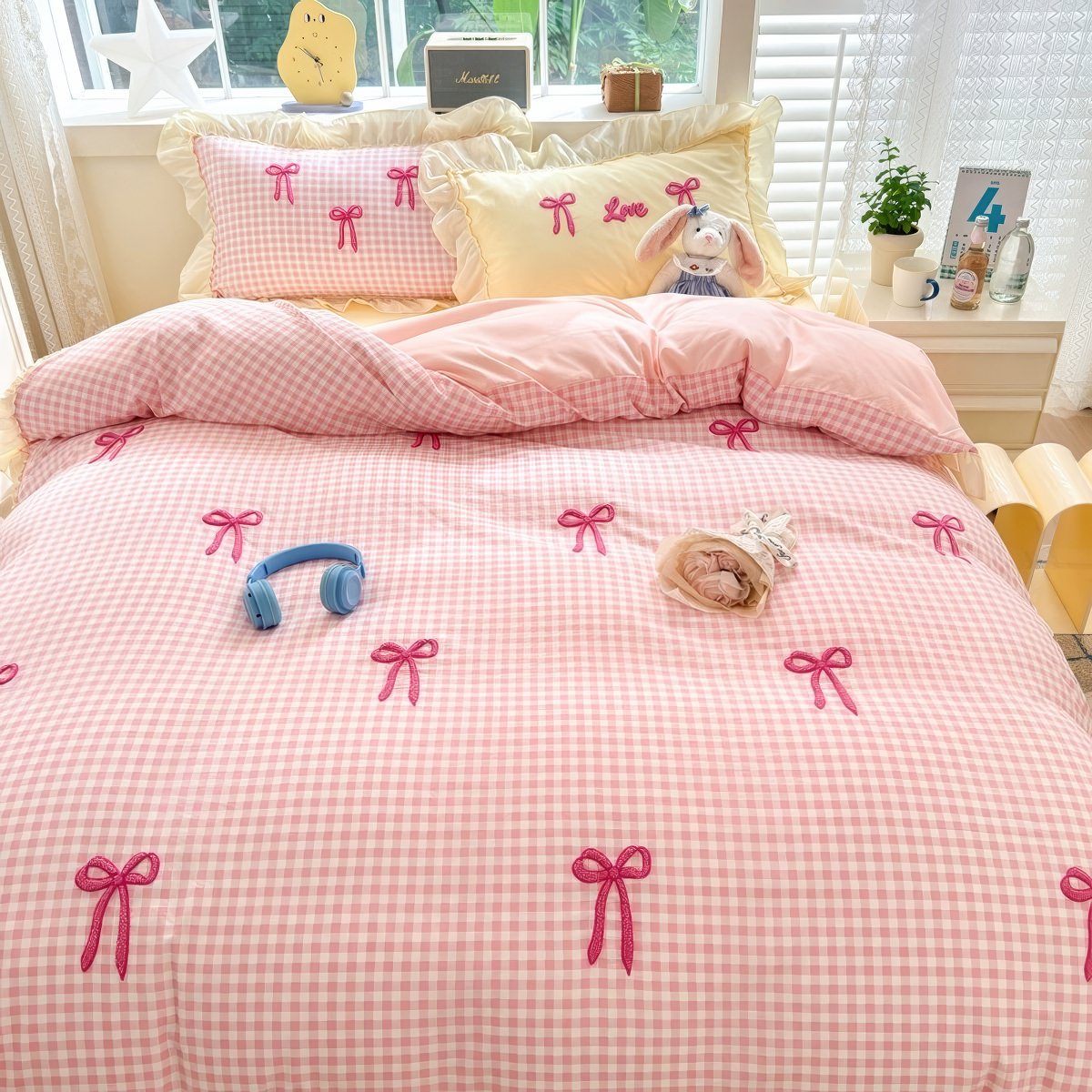 Pastel Pink Gingham with Bows Bedding Set