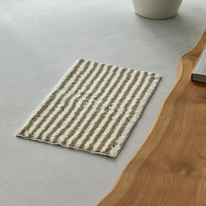 Playful Organic Wavy Striped Shaggy Accent Rug
