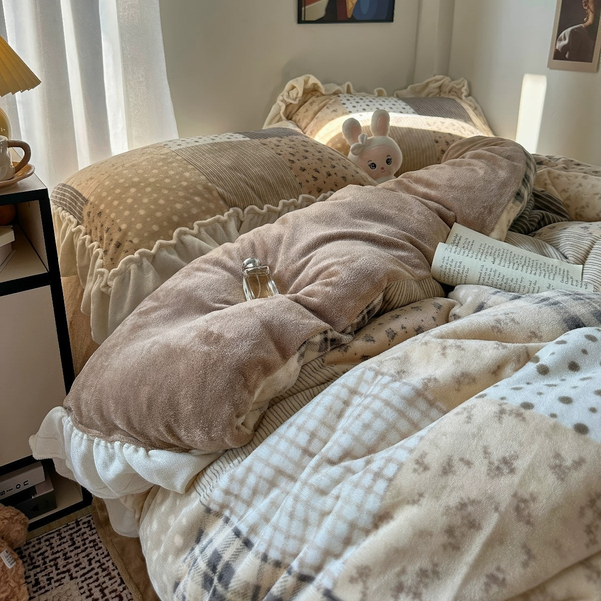 Patchwork Ruffle Plush Fleece Winter Bedding Set