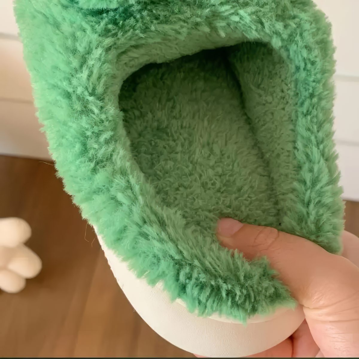Cute Cartoon Frog Plush Slippers