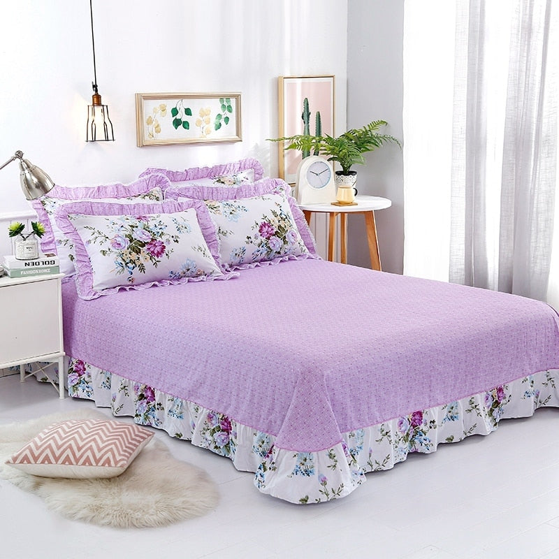 Veronica Lilac Contrasting Floral Printed Egyptian Cotton Bedding Set
