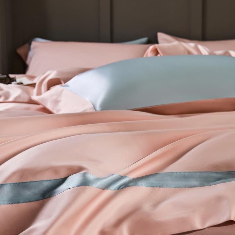 Manya Classic Solid Reversible Egyptian Cotton Bedding Set