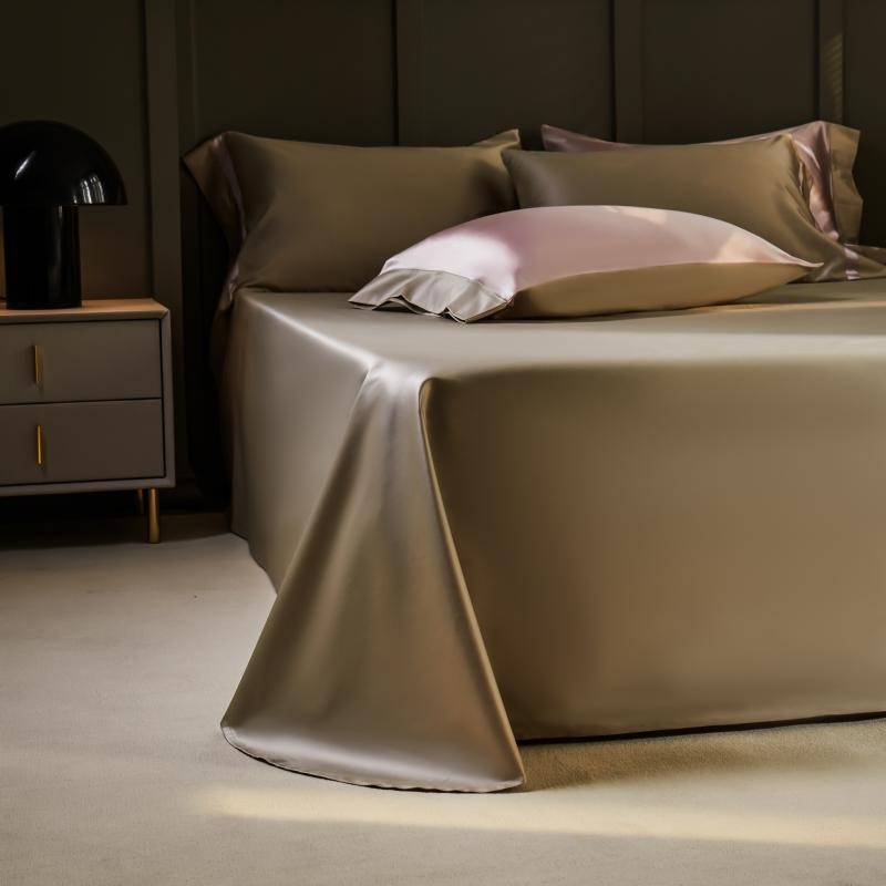 Manya Classic Solid Reversible Egyptian Cotton Bedding Set