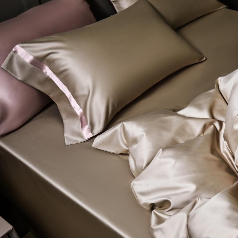 Manya Classic Solid Reversible Egyptian Cotton Bedding Set