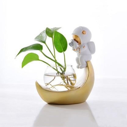 Astronaut Indoor Plant Pot