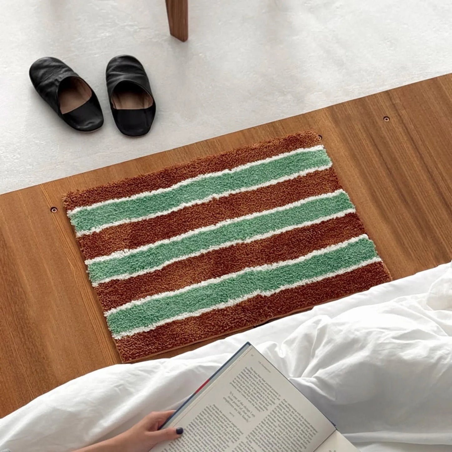 Retro Earthy Stripe Soft Tufted Accent Rug