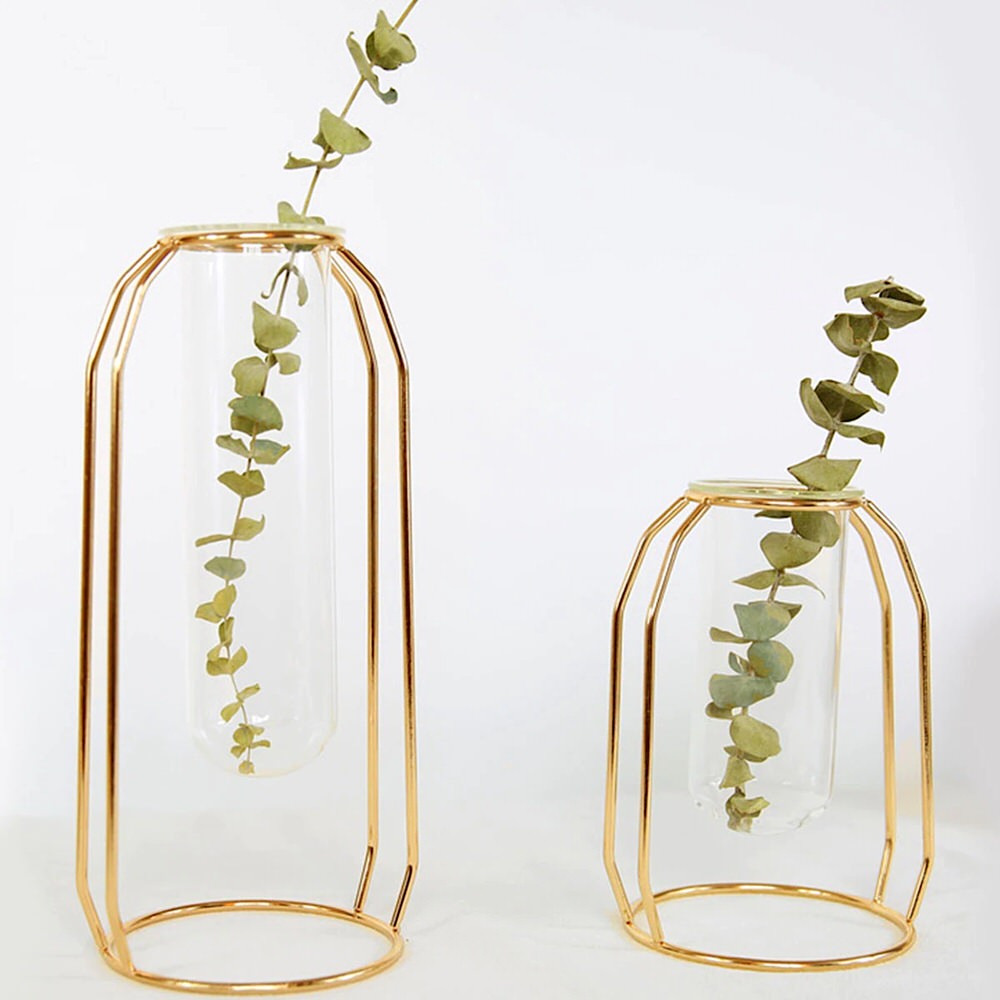 Brass Outline Vase AESTHETIC_Art Hoe AESTHETIC_Boho SUB CATEGORY_Vases