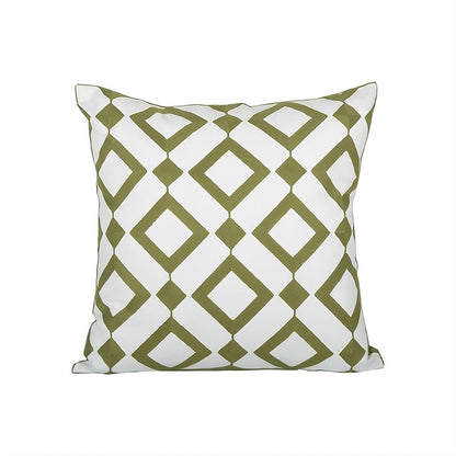 Kissenbezug mit Stickerei in Salbeigrün