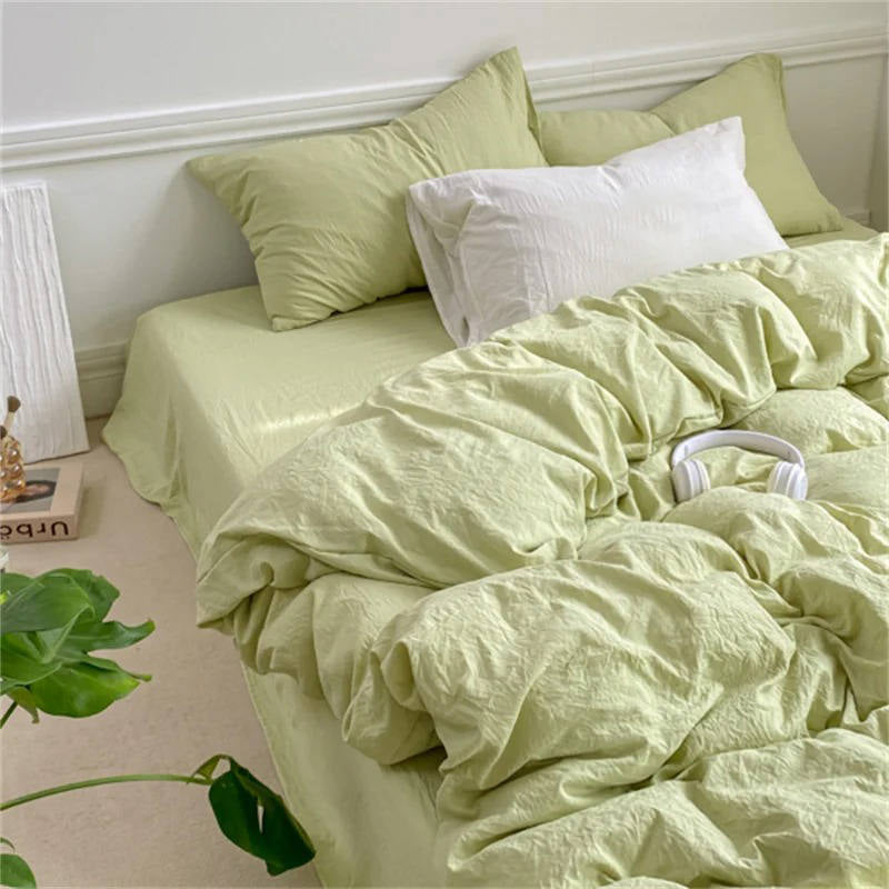 Crumpled Sheets Bedding Set