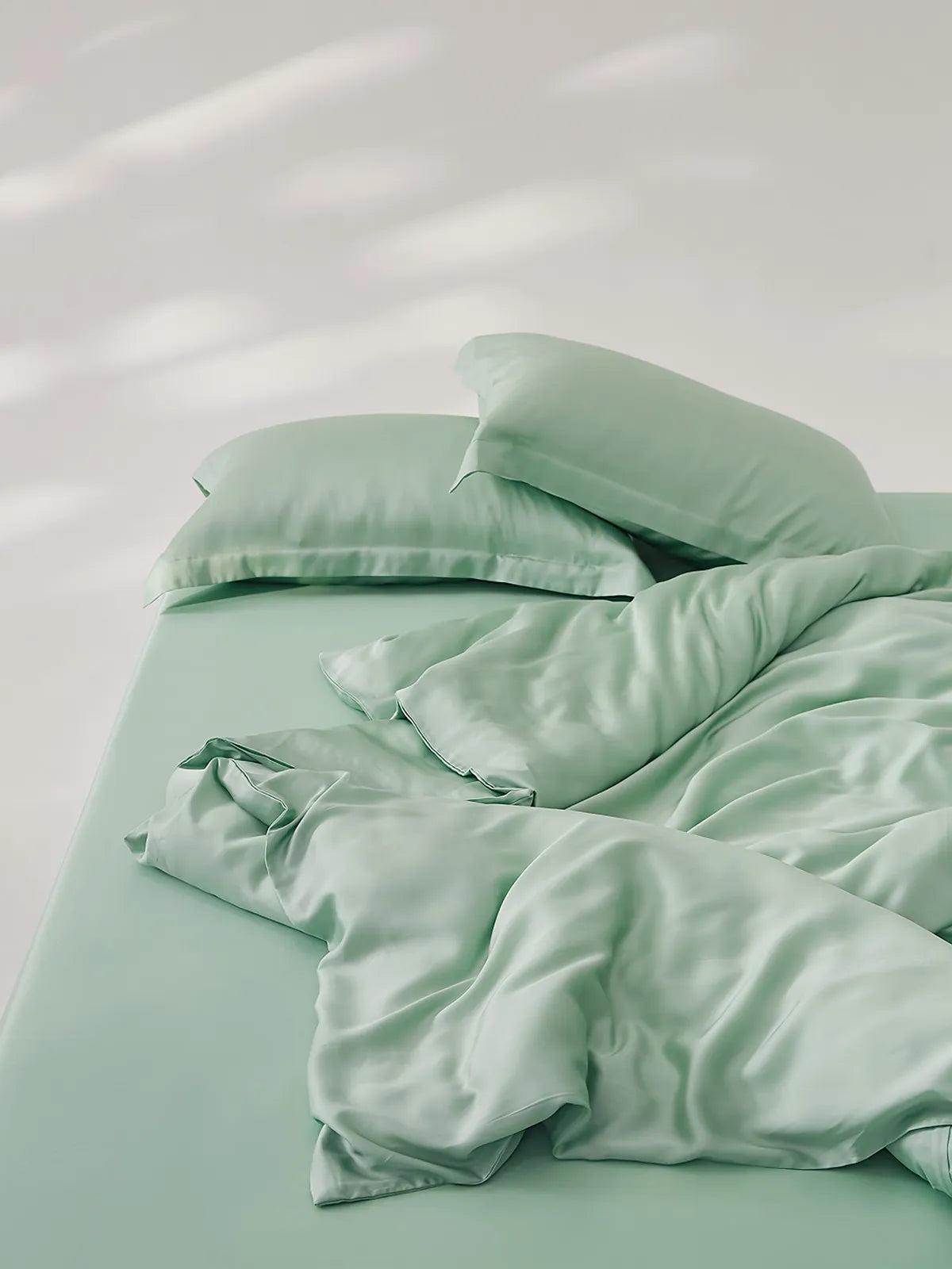 Soft Minimalist Solid Cooling Tencel Duvet Cover