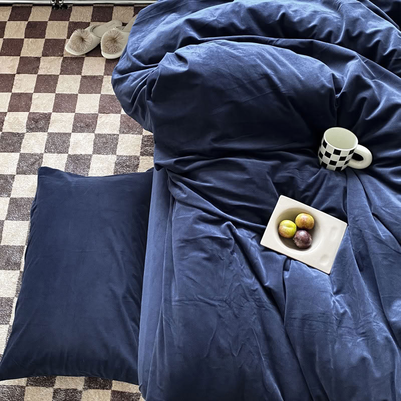 Solid Color Velvet Bedding Set