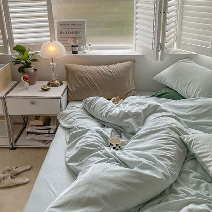 Solid Color Velvet Bedding Set