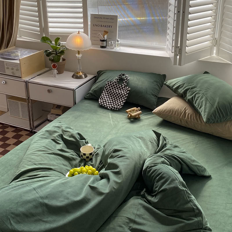 Solid Color Velvet Bedding Set