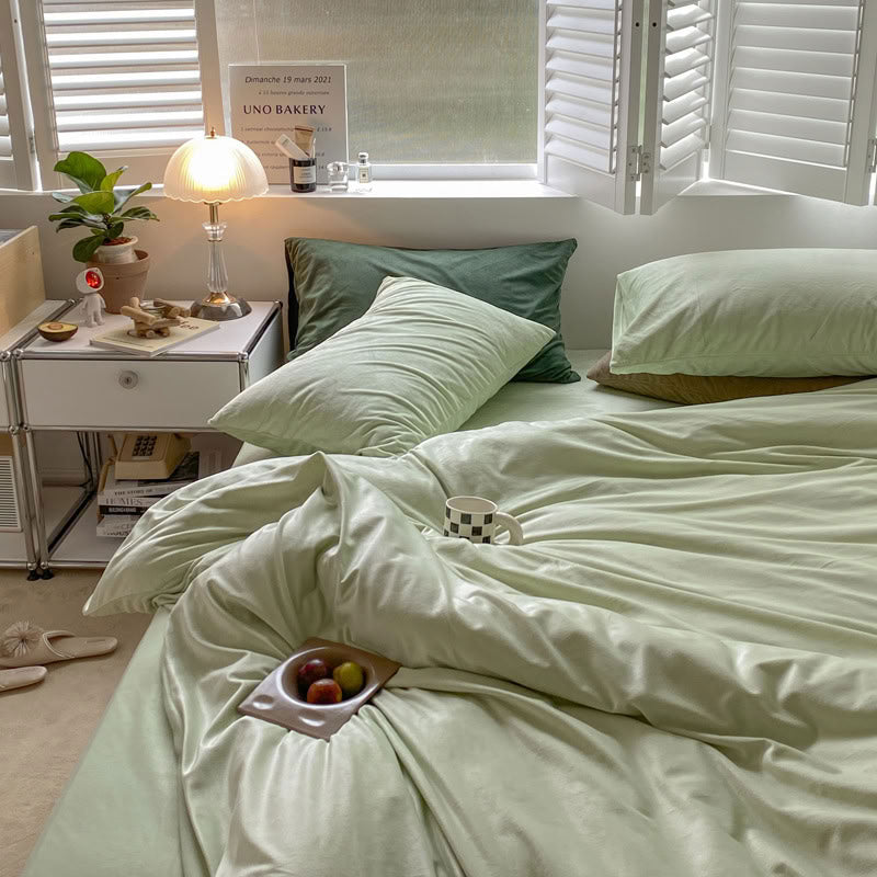 Solid Color Velvet Bedding Set