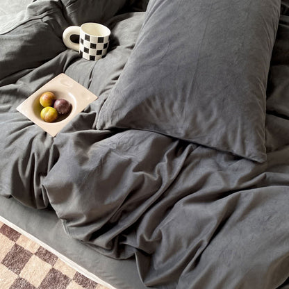 Solid Color Velvet Bedding Set