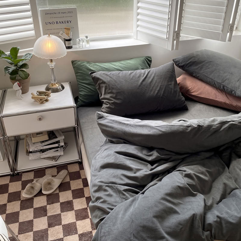 Solid Color Velvet Bedding Set