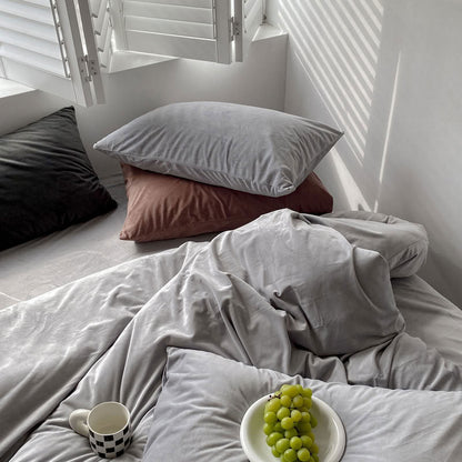 Solid Color Velvet Bedding Set