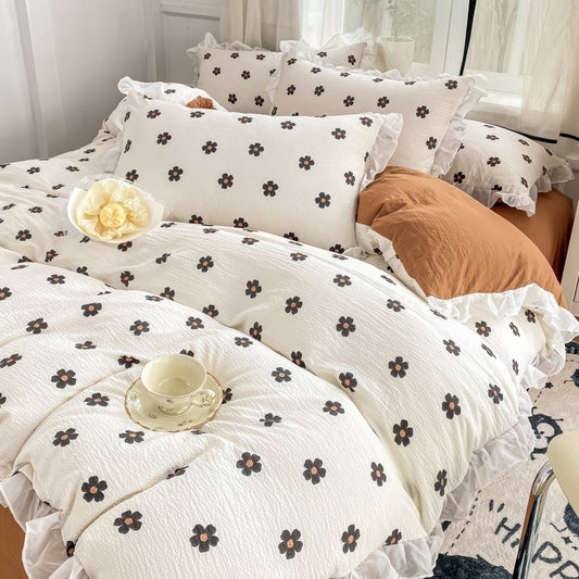 Spring Flowers Print Lace Bedding Set