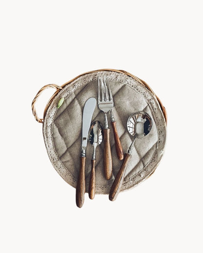 Timeless Cutlery Set