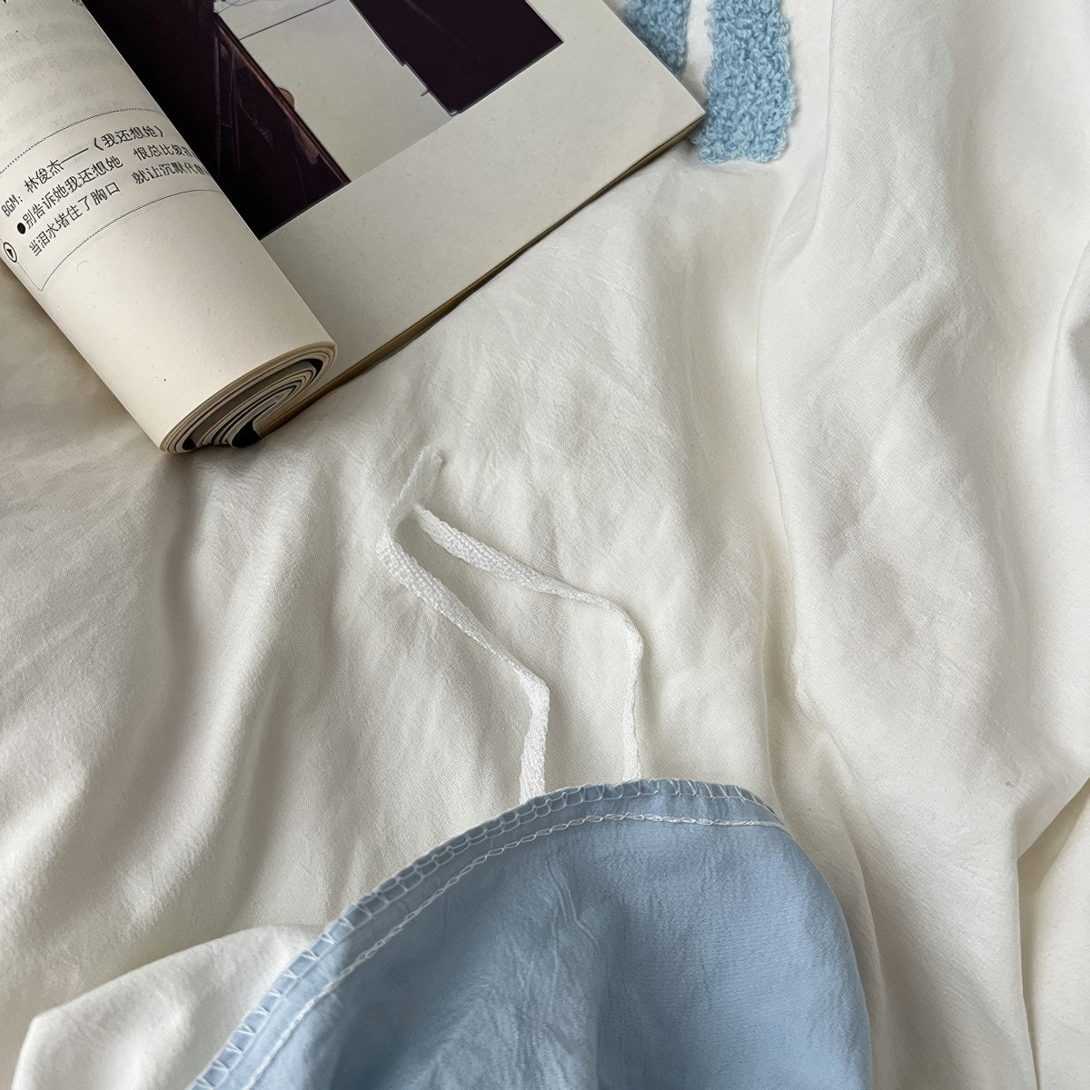 Parure de lit vintage à nœuds touffetés bleus