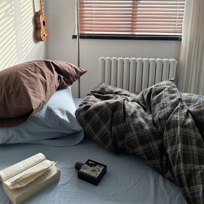 Vintage Plaid Bedding Set