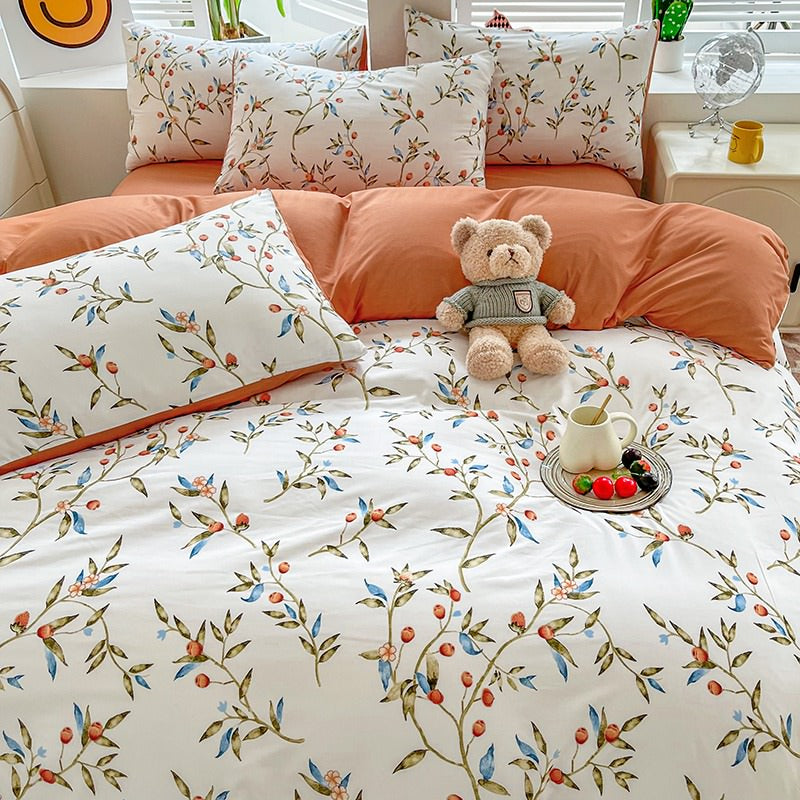 Vintage Red Berries Print Bedding Set bed sheet bedsheets cottagecore
