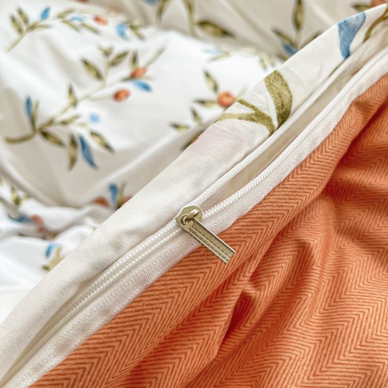 Vintage Red Berries Print Bedding Set bed sheet bedsheets cottagecore