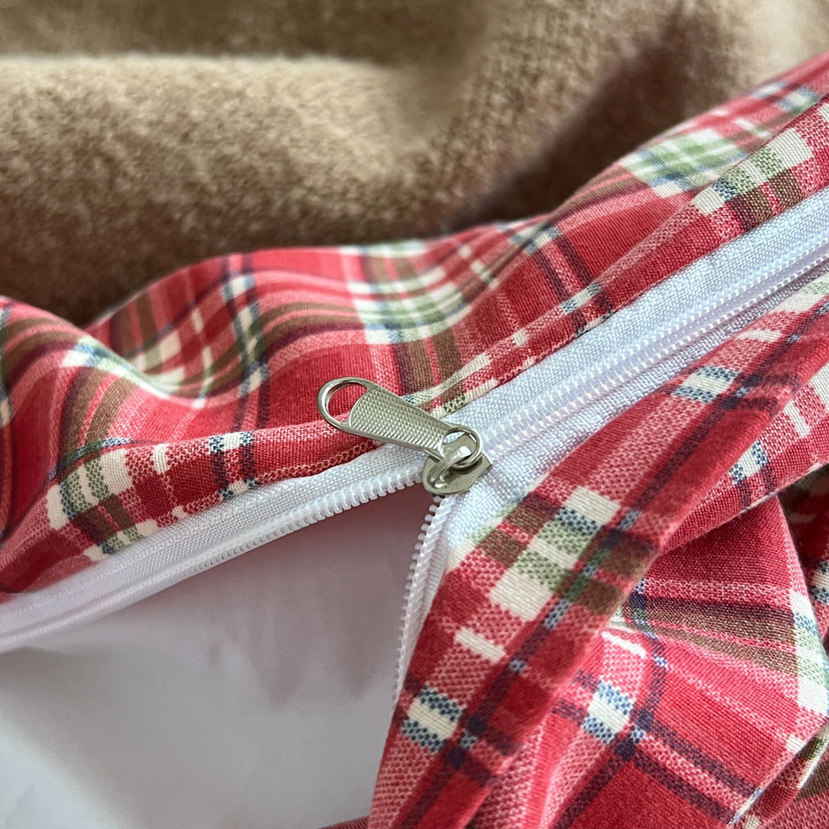 Red Plaid Aesthetic Bedding Set