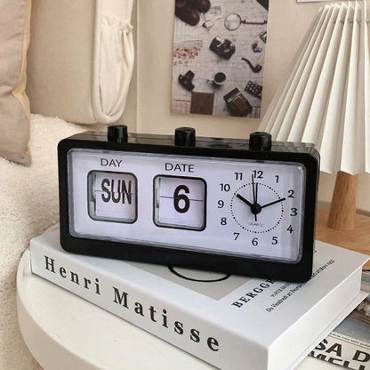 Vintage Mechanical Flip Clock AESTHETIC_Soft Girl SUB CATEGORY_Desk Accessories
