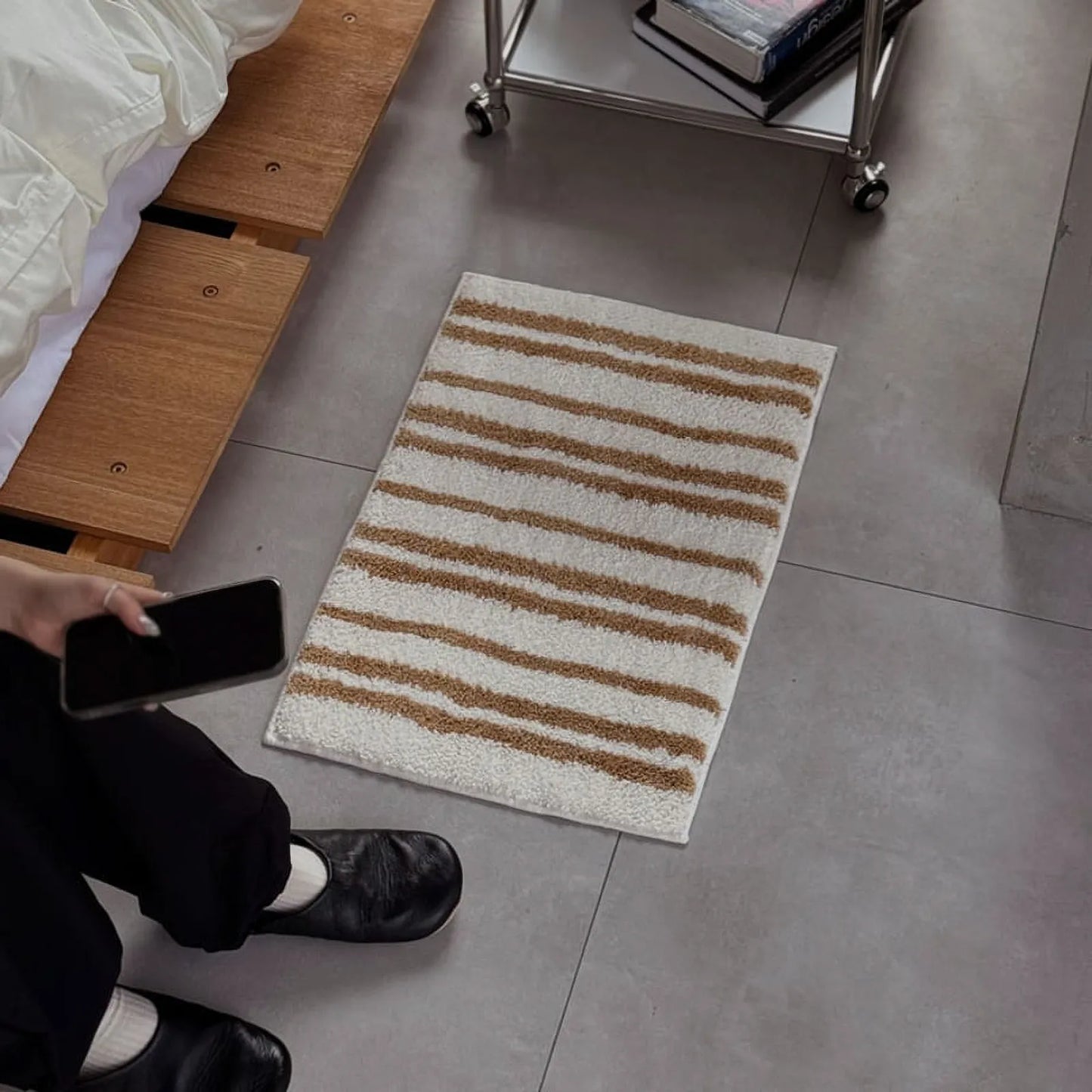 Warm Caramel Toast Striped Shaggy Accent Rug