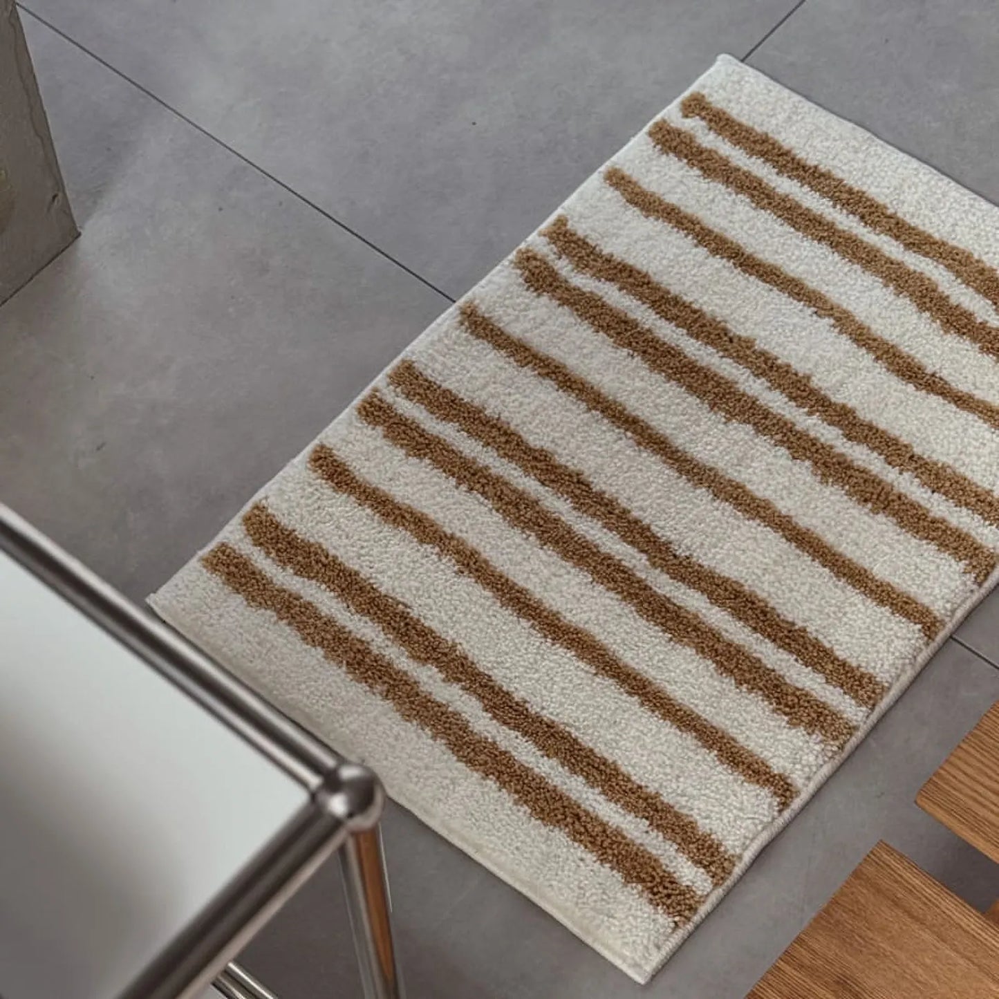 Warm Caramel Toast Striped Shaggy Accent Rug