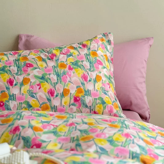 Oil Painted Tulips Print Bedding Set