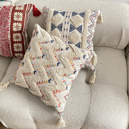 Housse de coussin à pompons touffeté Boho